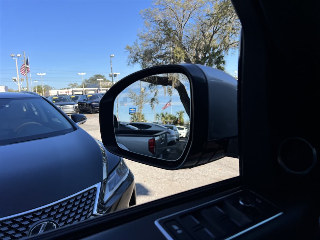 2015 Land Rover Range Rover - $16,995