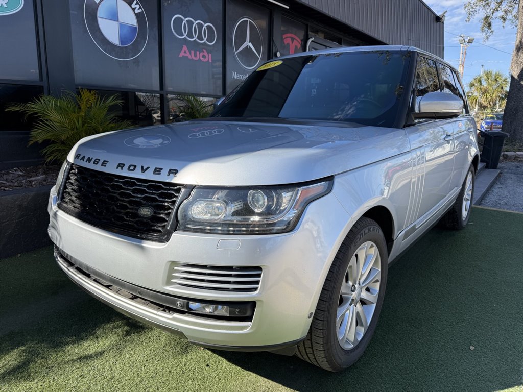 2015 Land Rover Range Rover - $16,995