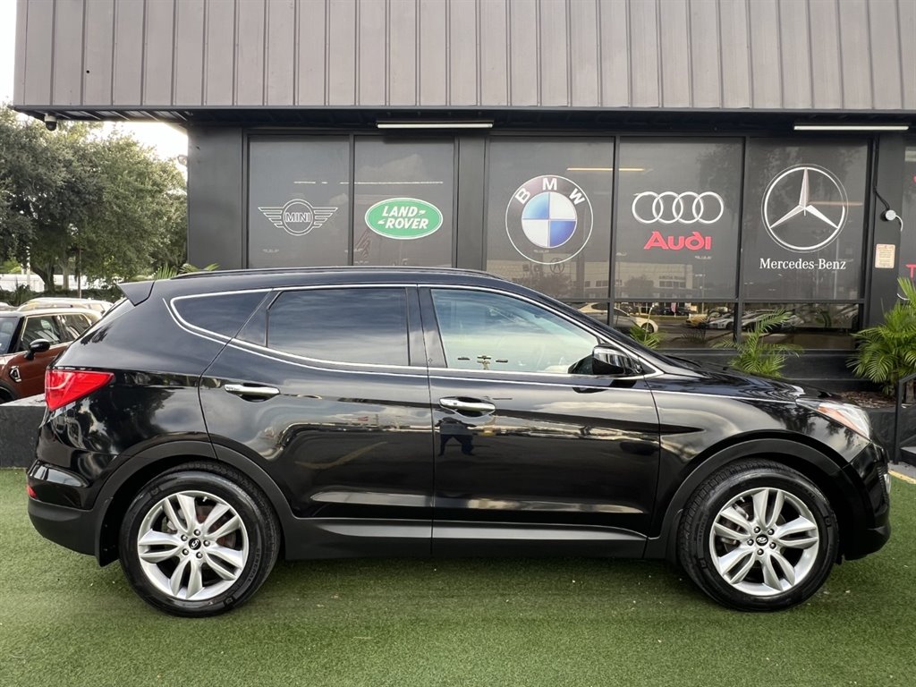 2015 Hyundai Santa Fe Sport - $13,995