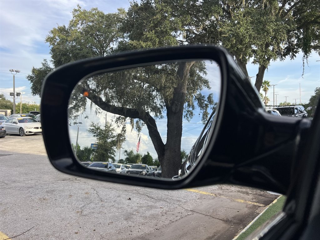 2015 Hyundai Santa Fe Sport - $13,995