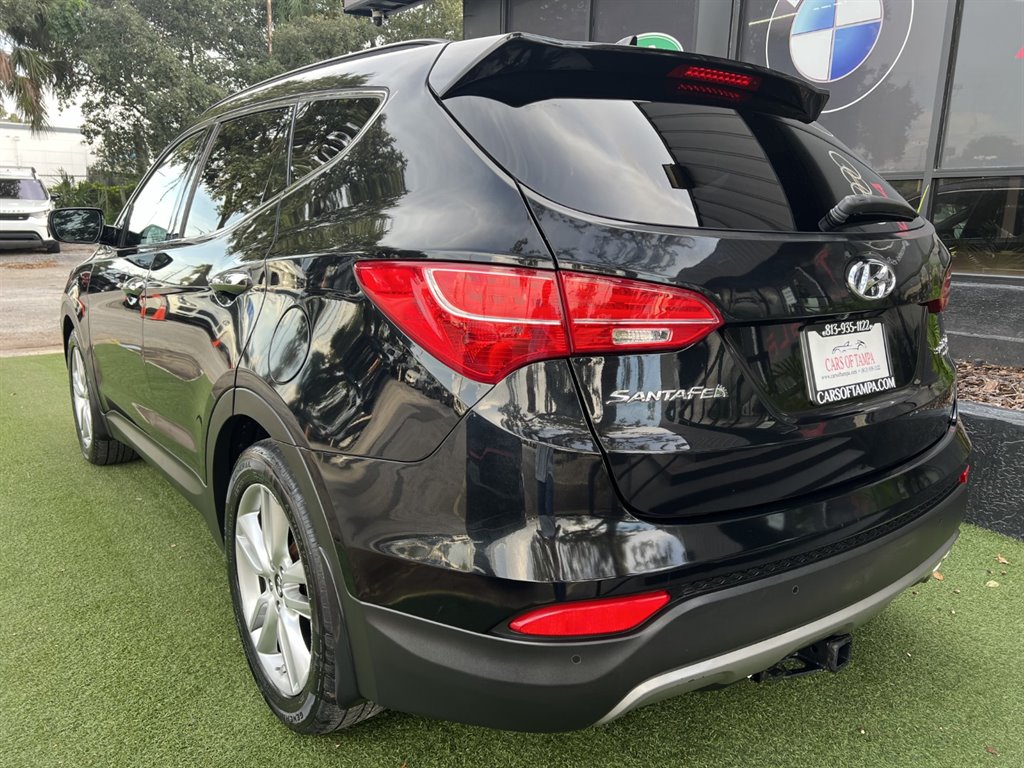 2015 Hyundai Santa Fe Sport - $13,995