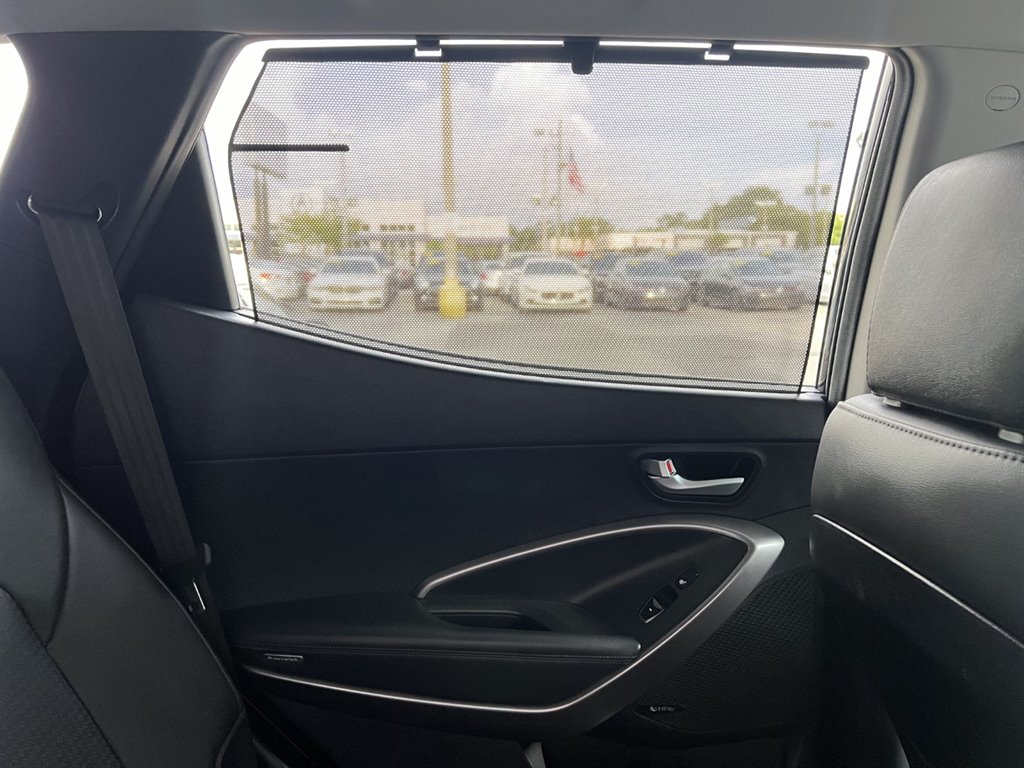 2015 Hyundai Santa Fe Sport - $13,995