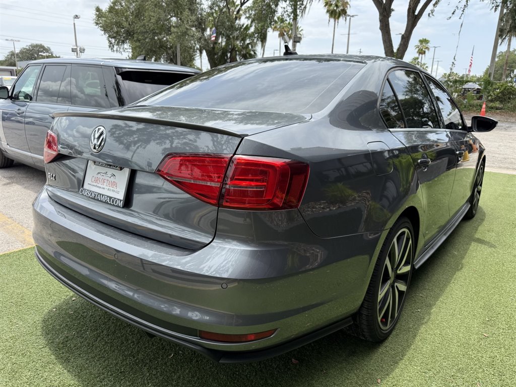 2018 Volkswagen Jetta - $14,995