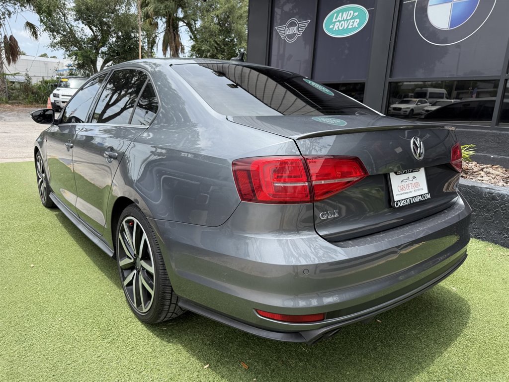 2018 Volkswagen Jetta - $14,995