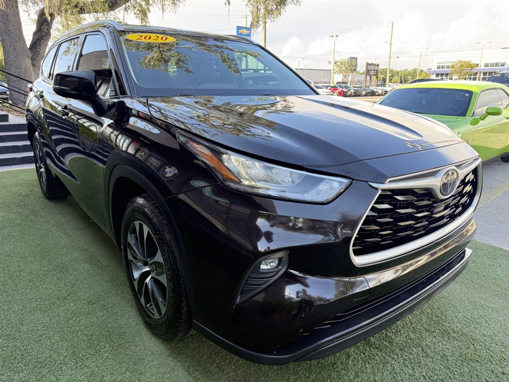 2020 Toyota Highlander - $24,995