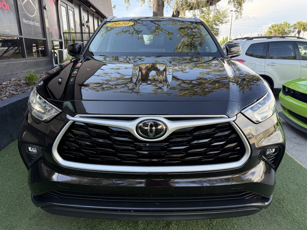 2020 Toyota Highlander - $24,995