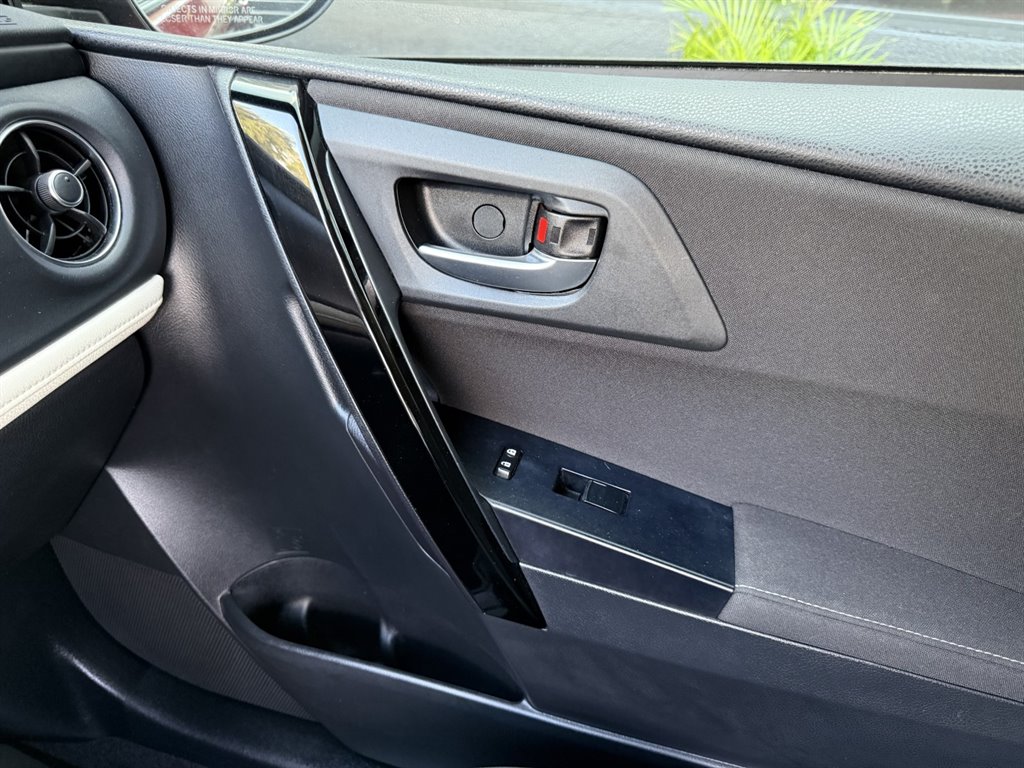 2017 Toyota Corolla - $18,995