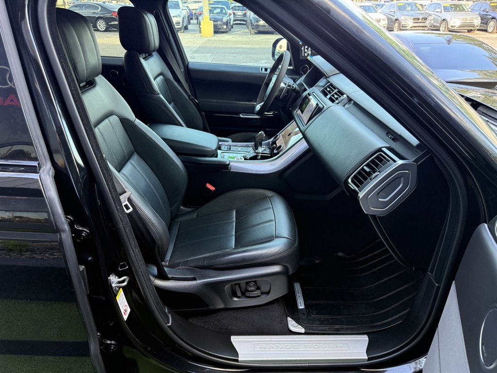 2020 Land Rover Range Rover Sport - $29,995