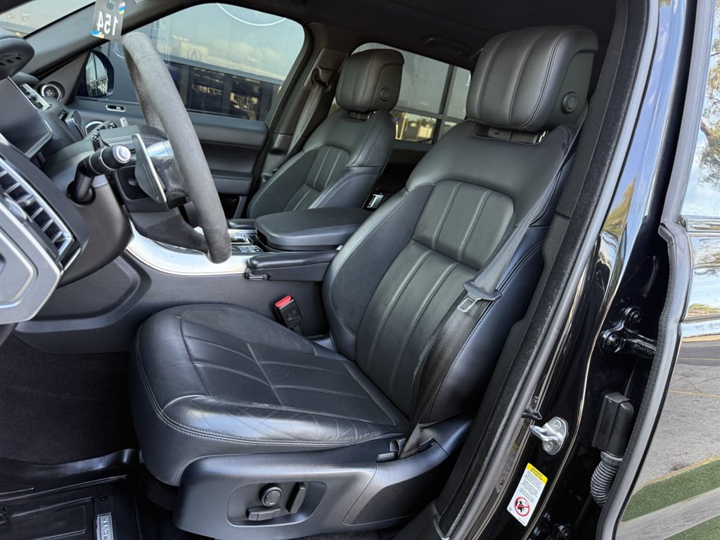 2020 Land Rover Range Rover Sport - $29,995