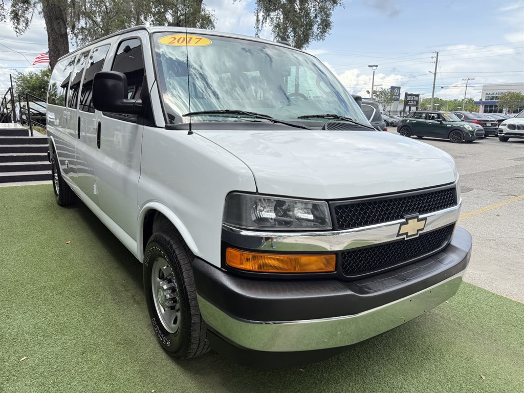 2017 Chevrolet G3500 LT Vans - $25,995