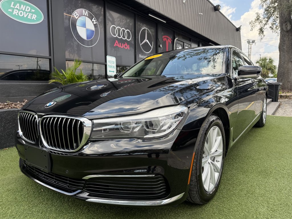 2019 BMW 740i - $21,995