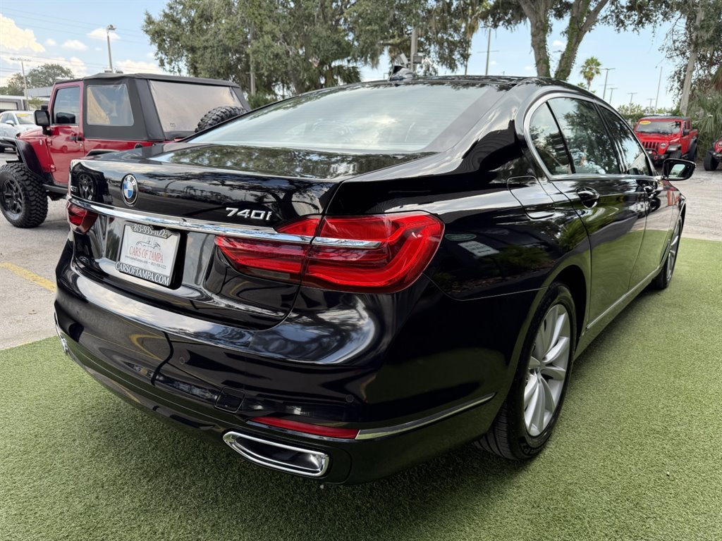 2019 BMW 740i - $21,995
