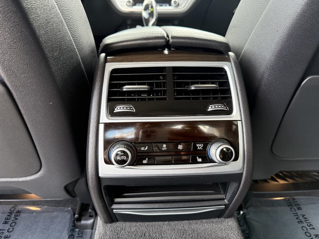 2019 BMW 740i - $21,995