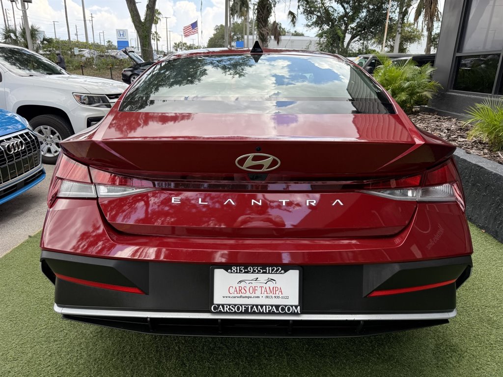 2024 Hyundai Elantra - $15,995