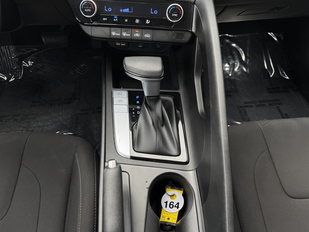 2024 Hyundai Elantra - $15,995