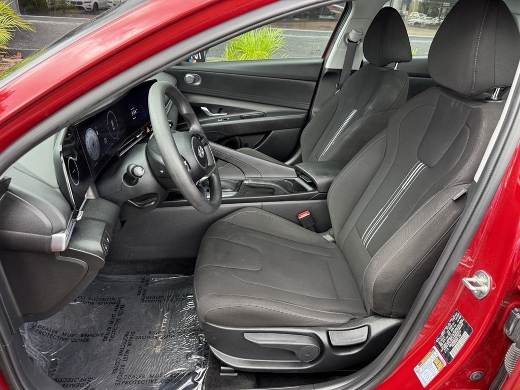 2024 Hyundai Elantra - $15,995
