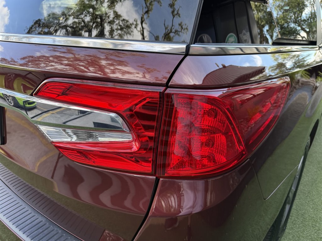 2018 Honda Odyssey - $20,995