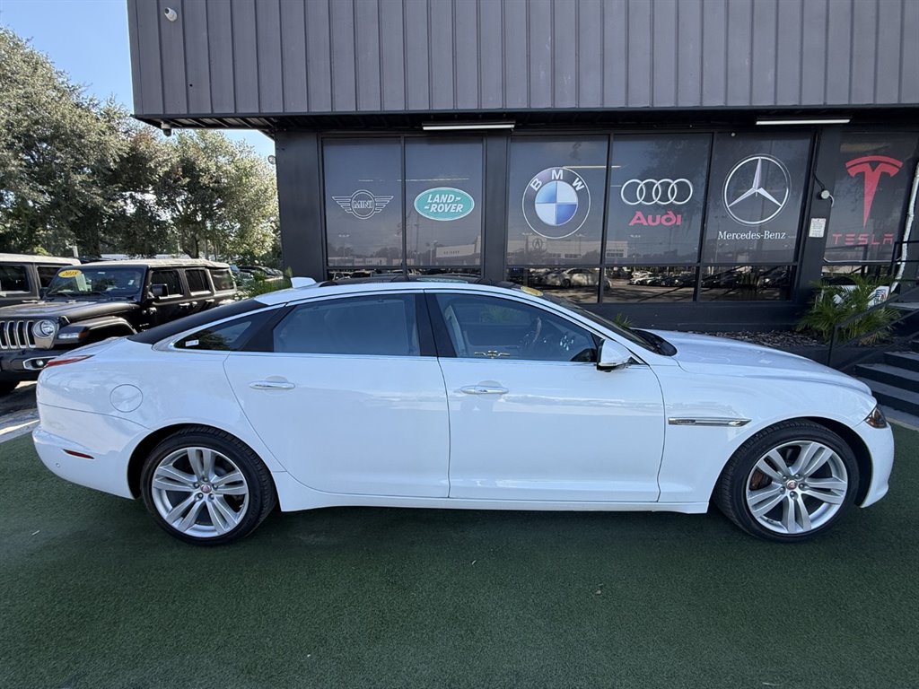 2016 Jaguar XJ - $20,995