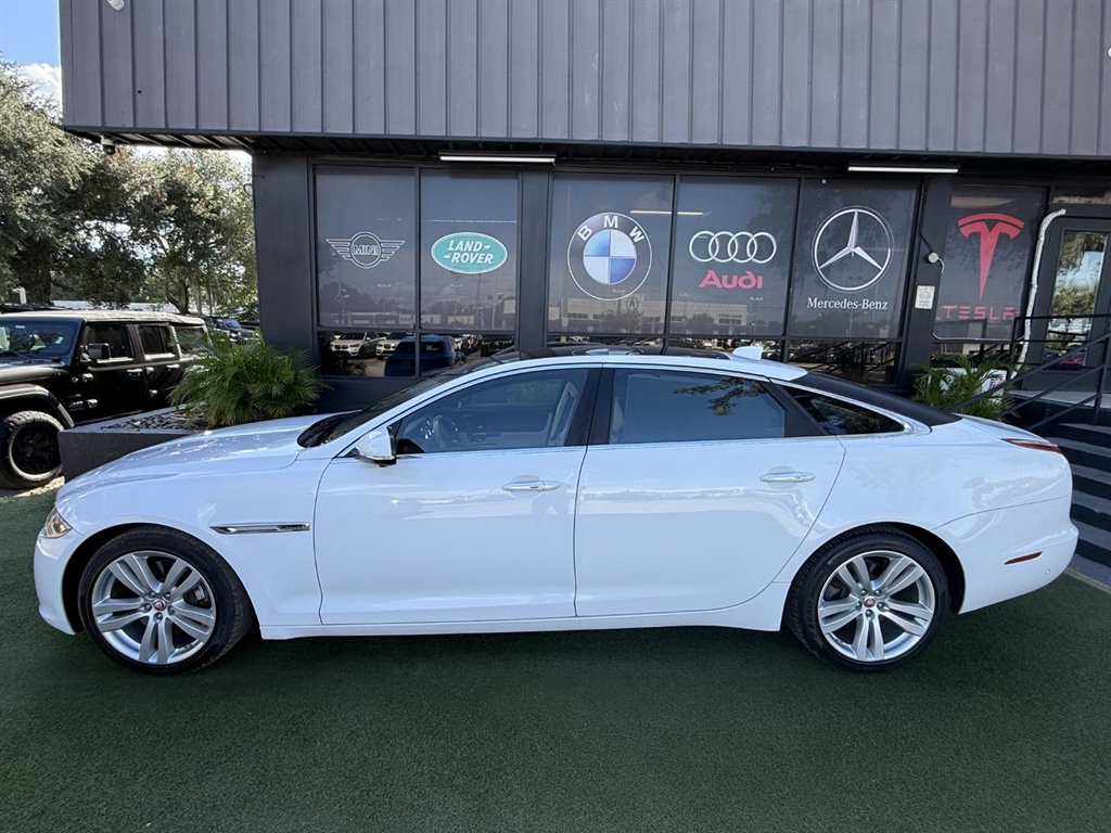 2016 Jaguar XJ - $20,995