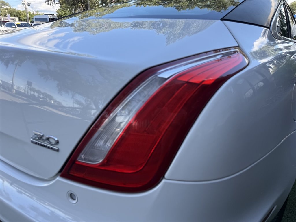 2016 Jaguar XJ - $20,995