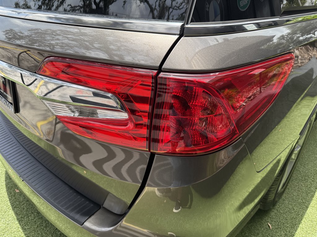 2019 Honda Odyssey - $18,995