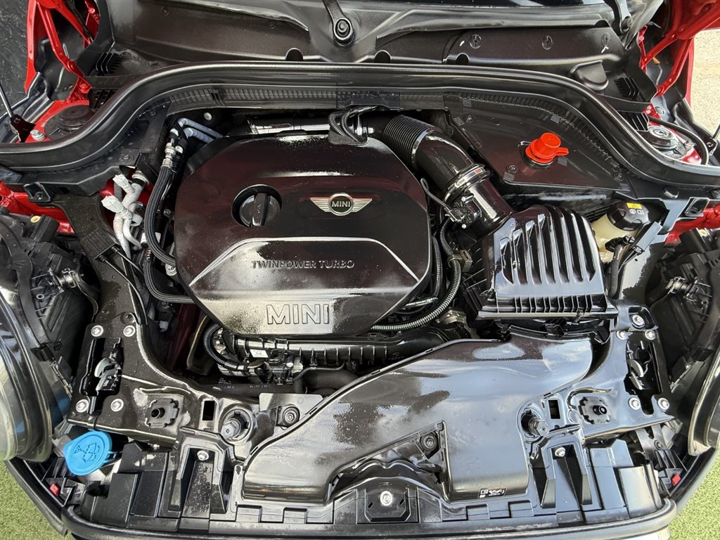 2019 MINI Hardtop - $13,995