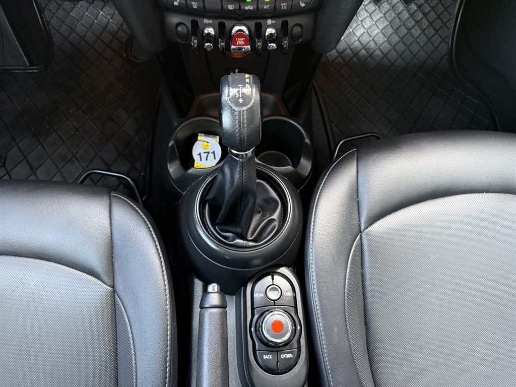 2019 MINI Hardtop - $13,995