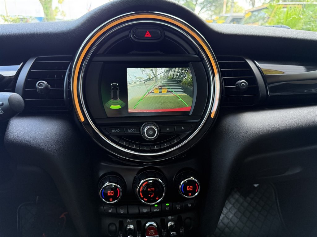 2019 MINI Hardtop - $13,995