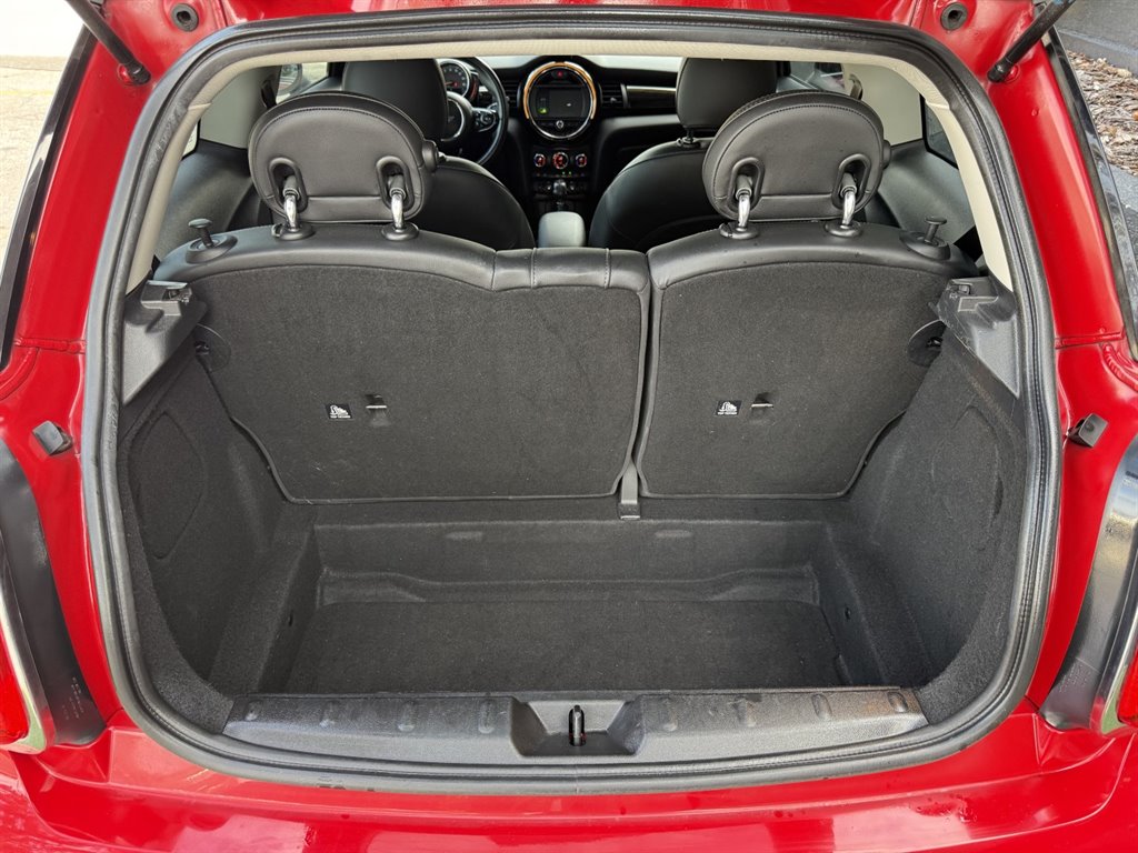 2019 MINI Hardtop - $13,995