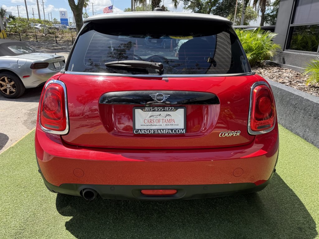 2019 MINI Hardtop - $13,995