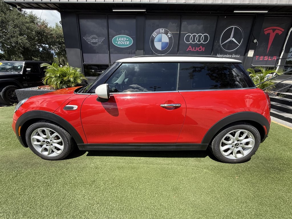 2019 MINI Hardtop - $13,995