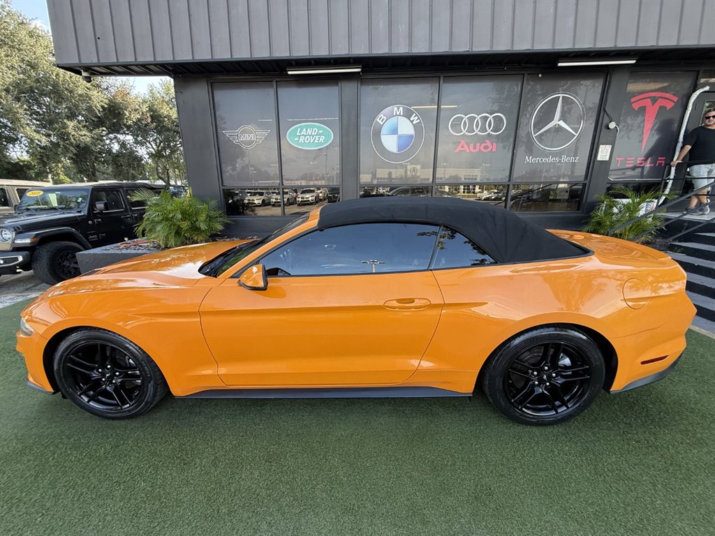 2018 Ford Mustang - $19,995