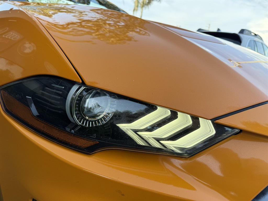 2018 Ford Mustang - $19,995