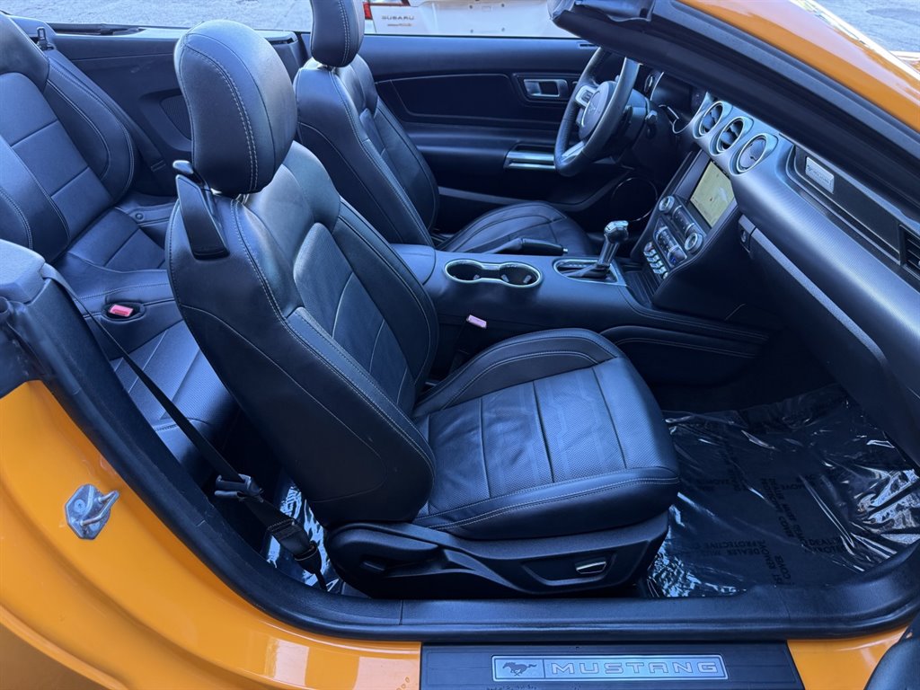 2018 Ford Mustang - $19,995