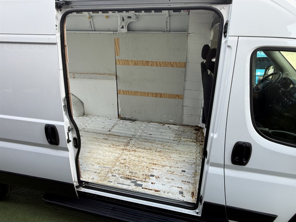 2017 Ram ProMaster 2500 - $20,995