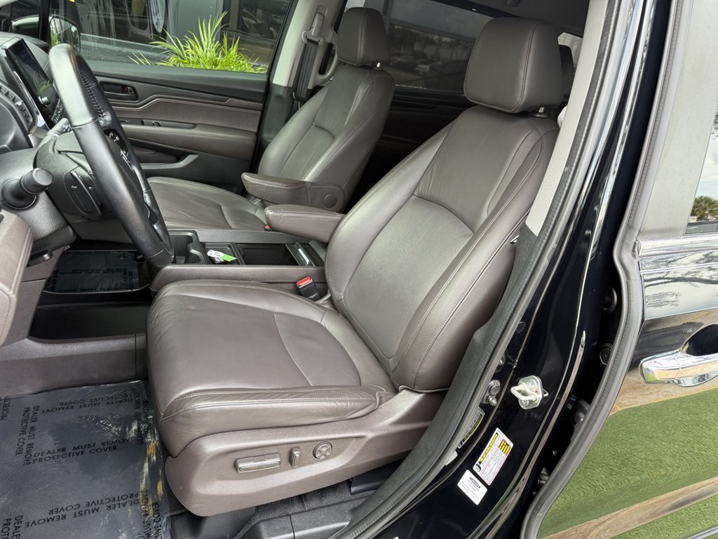 2018 Honda Odyssey - $18,995