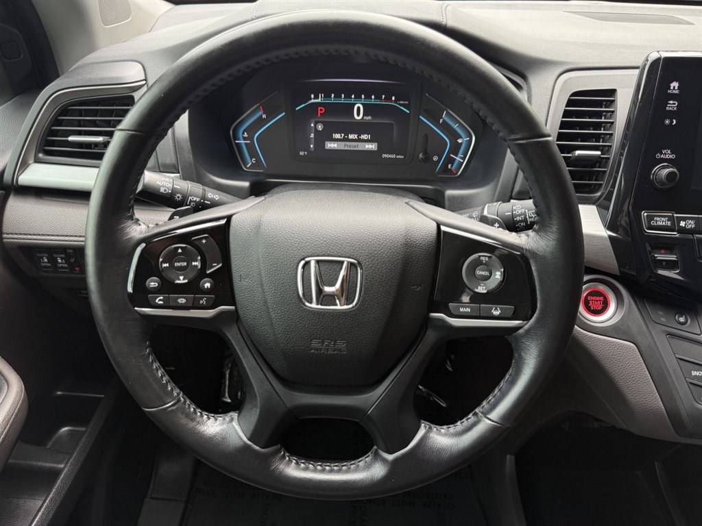 2018 Honda Odyssey - $18,995