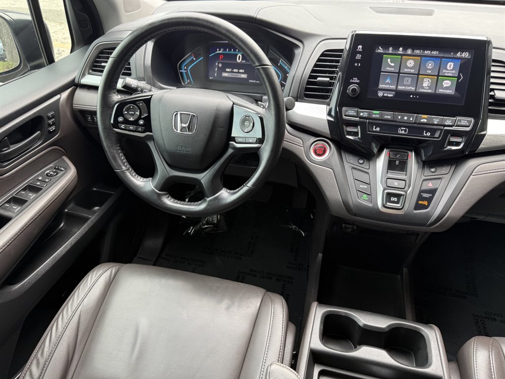 2018 Honda Odyssey - $18,995
