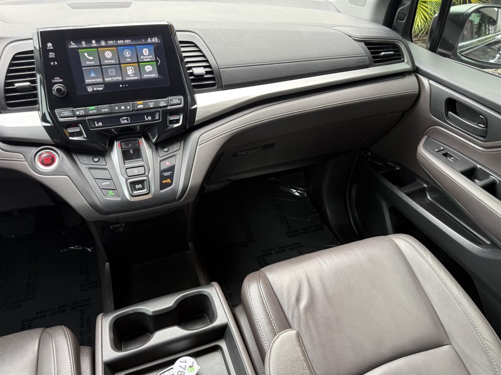 2018 Honda Odyssey - $18,995