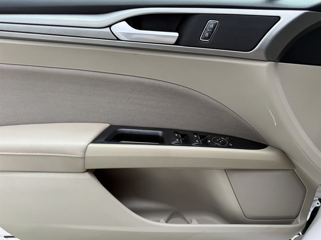 2020 Ford Fusion - $16,995