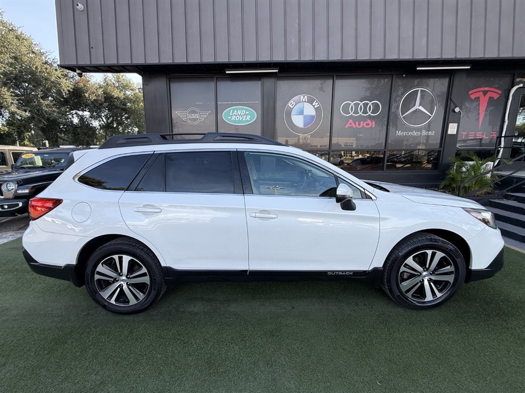 2019 Subaru Outback - $21,995