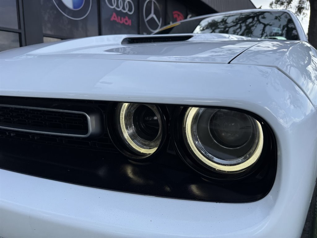 2020 Dodge Challenger - $18,995