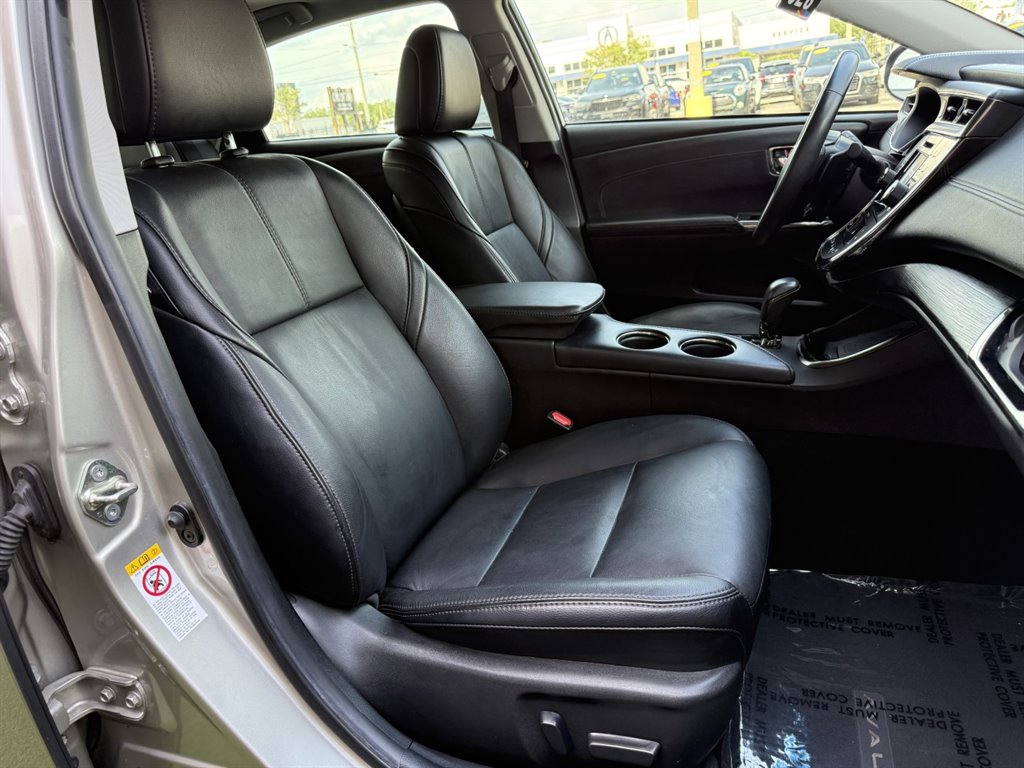 2016 Toyota Avalon - $19,995