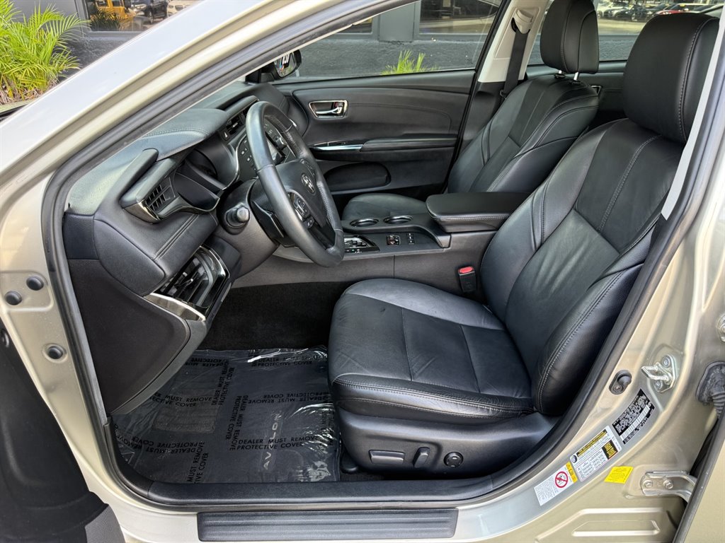 2016 Toyota Avalon - $19,995