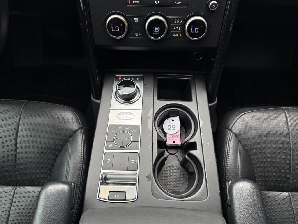2019 Land Rover Discovery - $17,995
