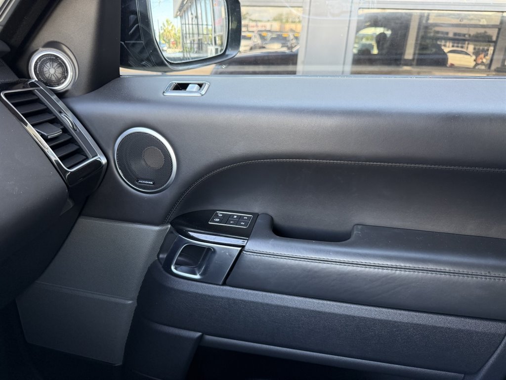 2018 Land Rover Range Rover Sport - $24,995
