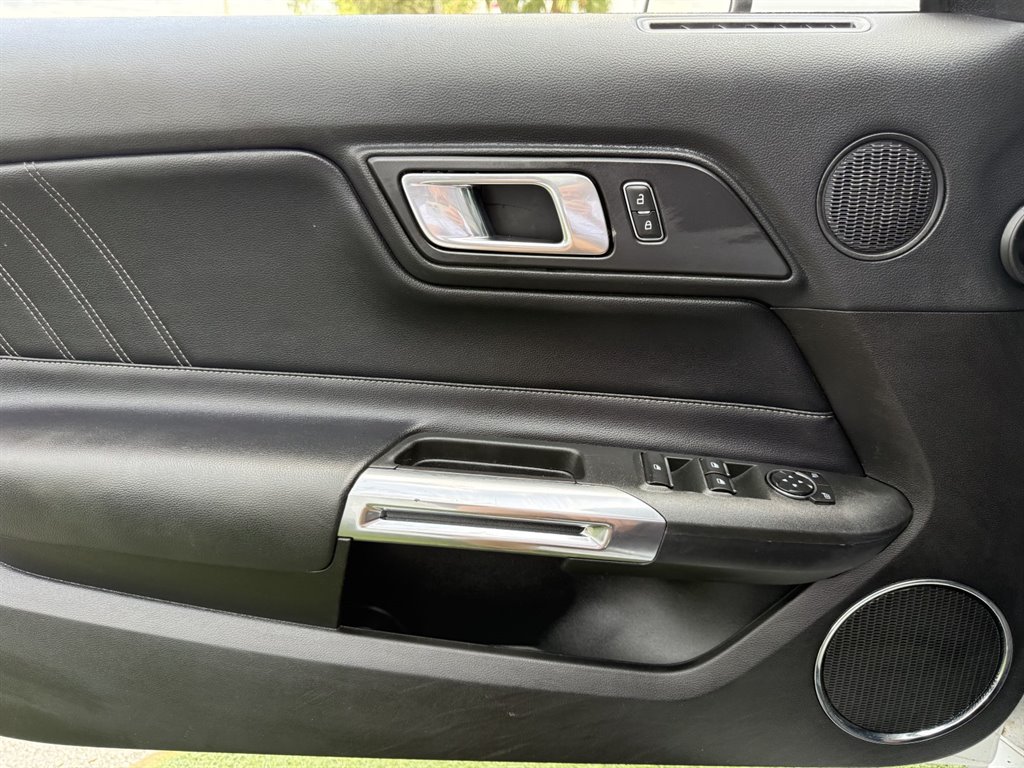 2021 Ford Mustang - $20,995