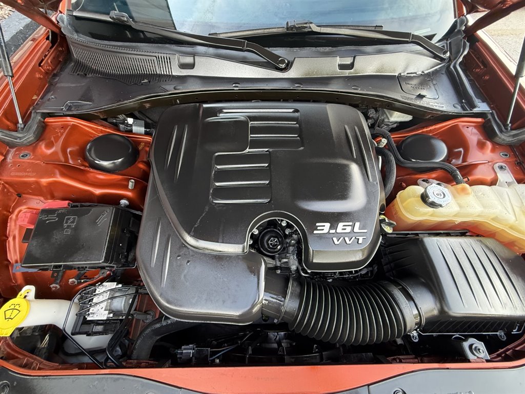 2020 Dodge Charger - $17,995