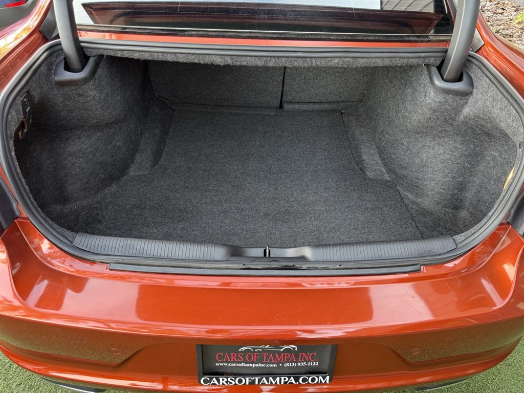 2020 Dodge Charger - $17,995