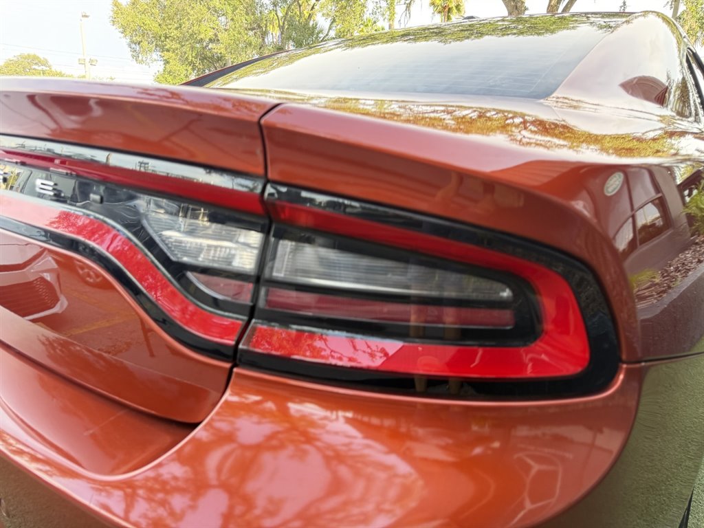 2020 Dodge Charger - $17,995